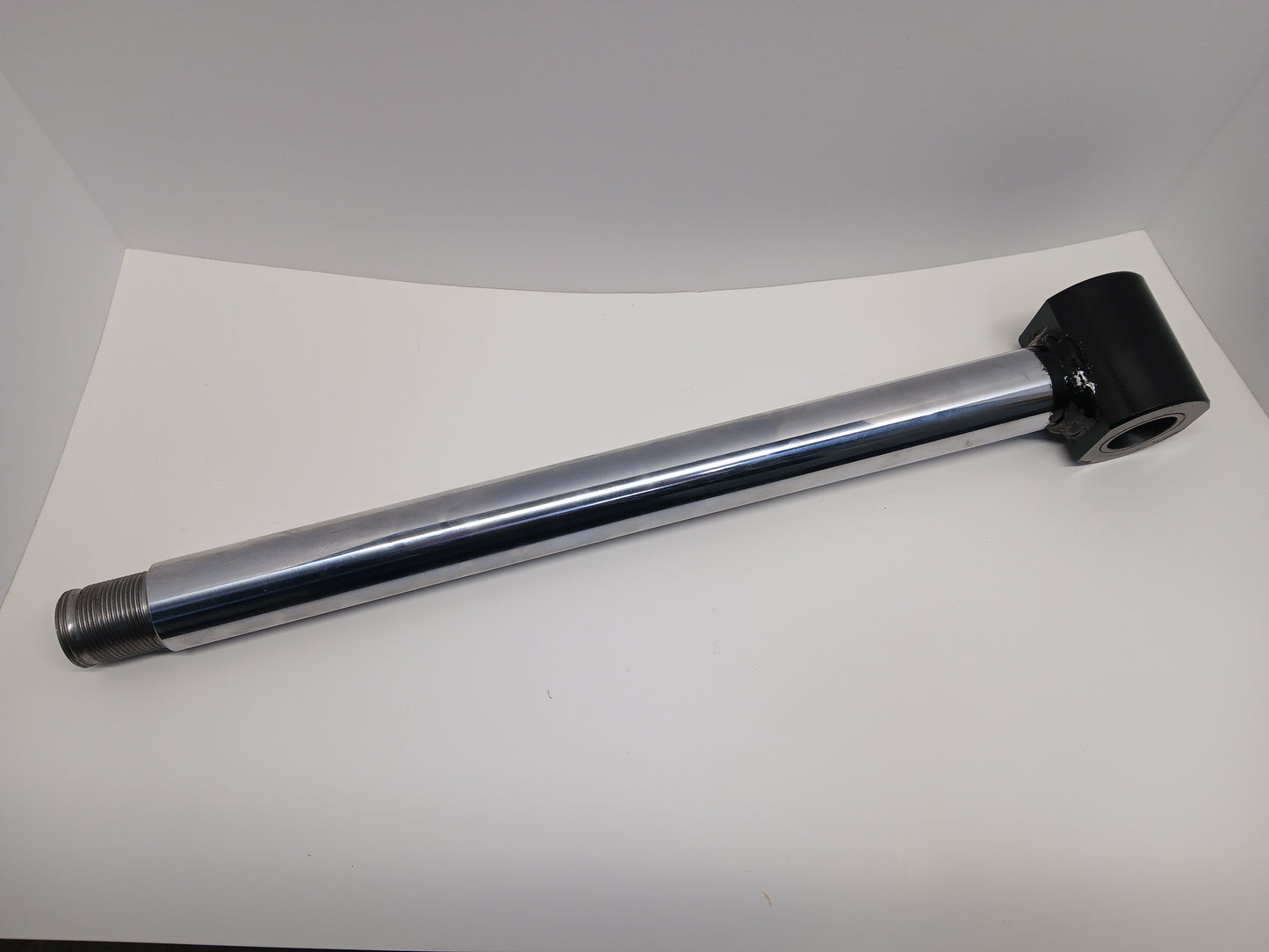 Cylinder Rod- 36/45 Outrigger Cylinder Rod- New Style (40mm diameter)
